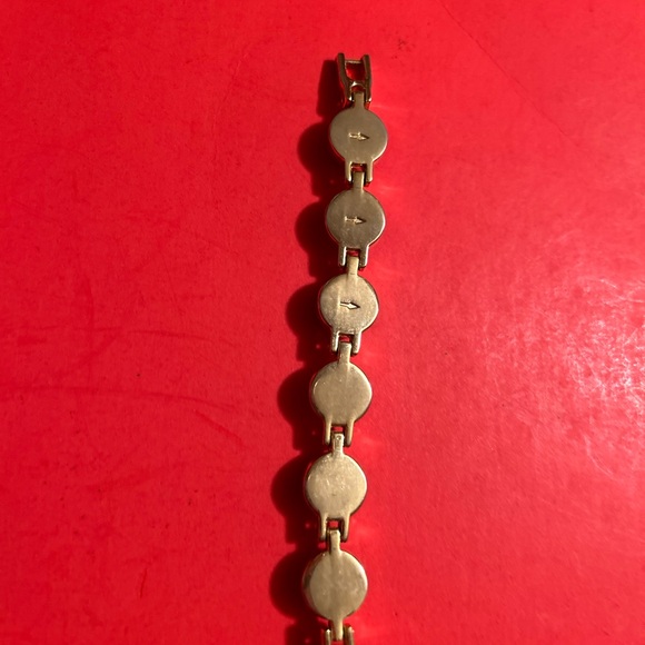 Ladies Gold Tone Multi Colored Gemstone Bracelet 7.5 Inches Unbranded - Picture 13 of 16